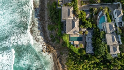Luxury Villa Photo #7