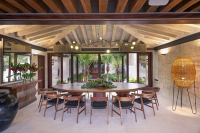 Luxury Villa Photo #14