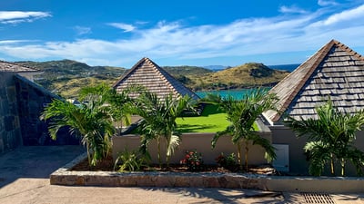 Luxury Villa Photo #9