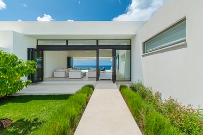 Luxury Villa Photo #10