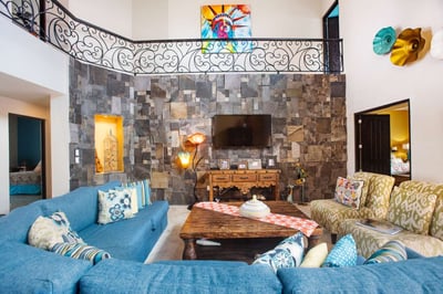 Luxury Villa Photo #13