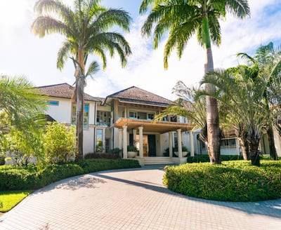 Luxury Villa Photo #29