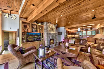 Luxury Villa Photo #18