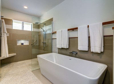 Luxury Villa Photo #4