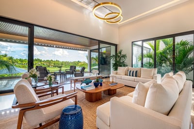 Luxury Villa Photo #14
