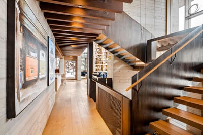 Luxury Villa Photo #17