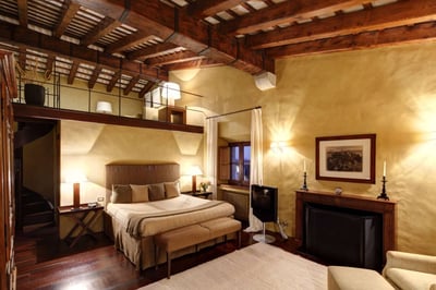 Luxury Villa Photo #18