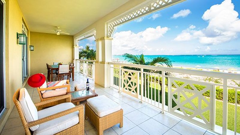2 BDM Oceanfront Suite at Alexandra Resort