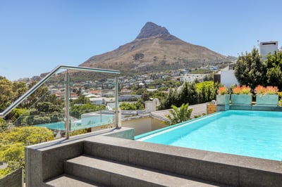 Luxury Villa Photo #8