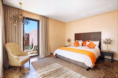Luxury Villa Photo #11