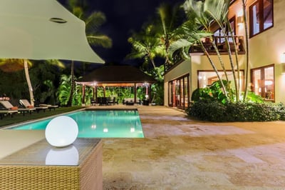 Luxury Villa Photo #5