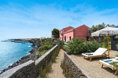 Luxury Villa Photo #11