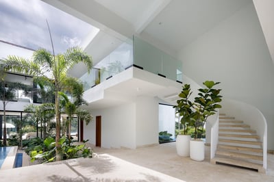 Luxury Villa Photo #29