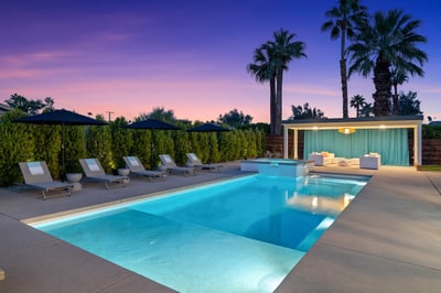 Luxury Villa Photo #11