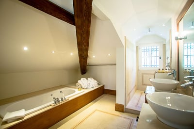 Luxury Villa Photo #17