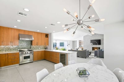 Luxury Villa Photo #12