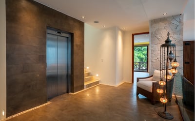 Luxury Villa Photo #44