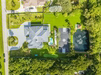 Luxury Villa Photo #2