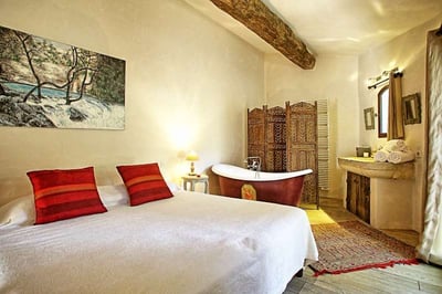 Luxury Villa Photo #16