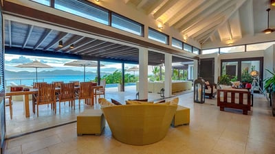 Luxury Villa Photo #5