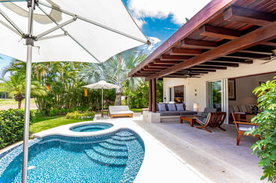 Luxury Villa Photo #7