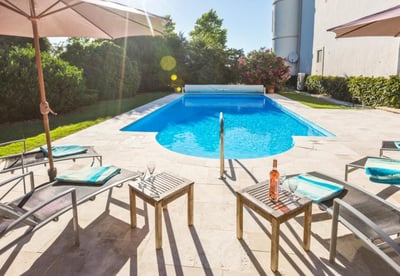 Luxury Villa Photo #5