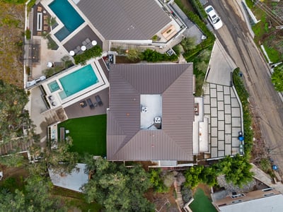 Luxury Villa Photo #35