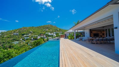 Luxury Villa Photo #8