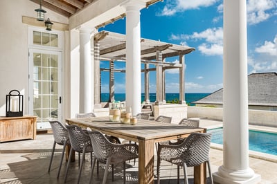 Luxury Villa Photo #3