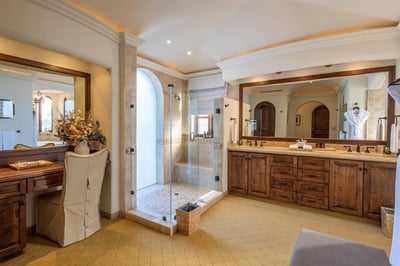 Luxury Villa Photo #69
