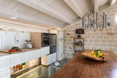 Luxury Villa Photo #39