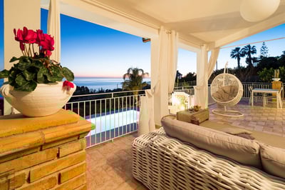 Luxury Villa Photo #19