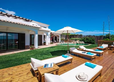 Luxury Villa Photo #5