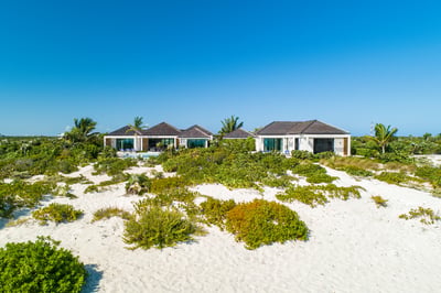 Luxury Villa Photo #45