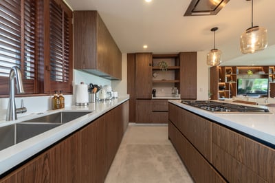 Luxury Villa Photo #22