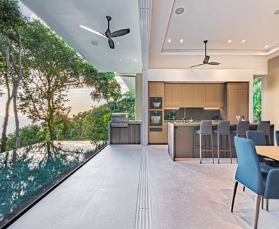 Luxury Villa Photo #11