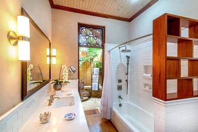 Luxury Villa Photo #41