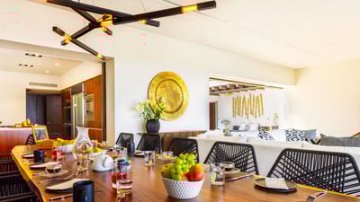 Luxury Villa Photo #14