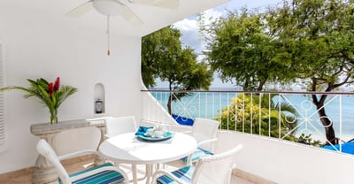 Luxury Villa Photo #3