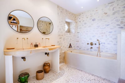 Luxury Villa Photo #40