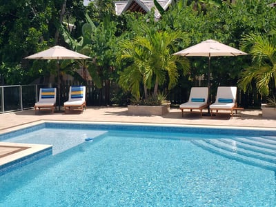 Luxury Villa Photo #4