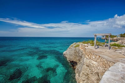 Luxury Villa Photo #9