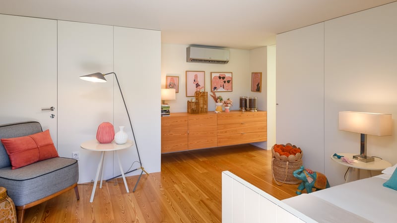 Douro Riverfront Villa