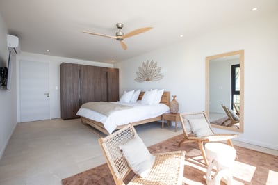 Luxury Villa Photo #50
