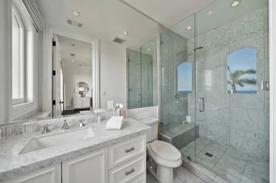 Luxury Villa Photo #35