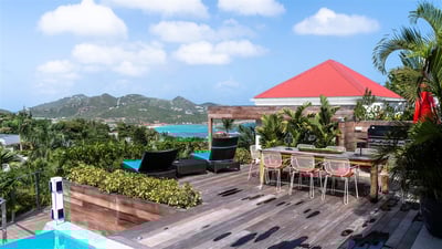 Pool & Terrace