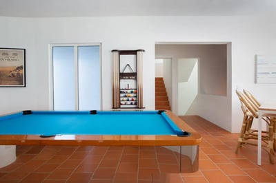 Luxury Villa Photo #17