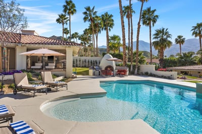 Luxury Villa Photo #6