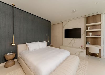 Luxury Villa Photo #23