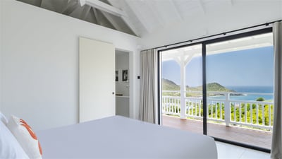 Luxury Villa Photo #22